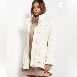 Tart Collections Cory Solid Jacket in Gardenia Cream SZ S